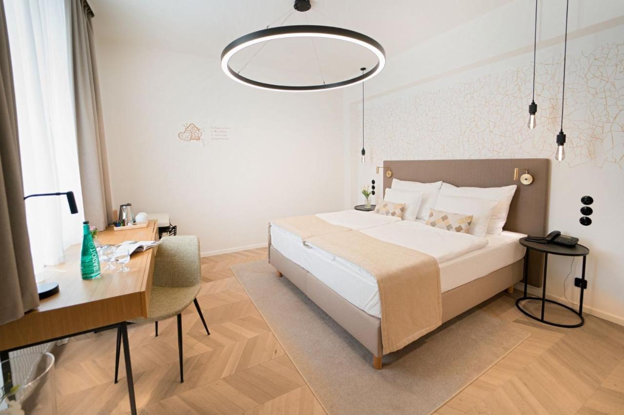 Hotel Oldinn Чески-Крумлов Экстерьер фото