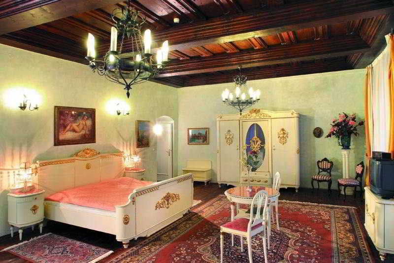 Hotel Oldinn Чески-Крумлов Экстерьер фото